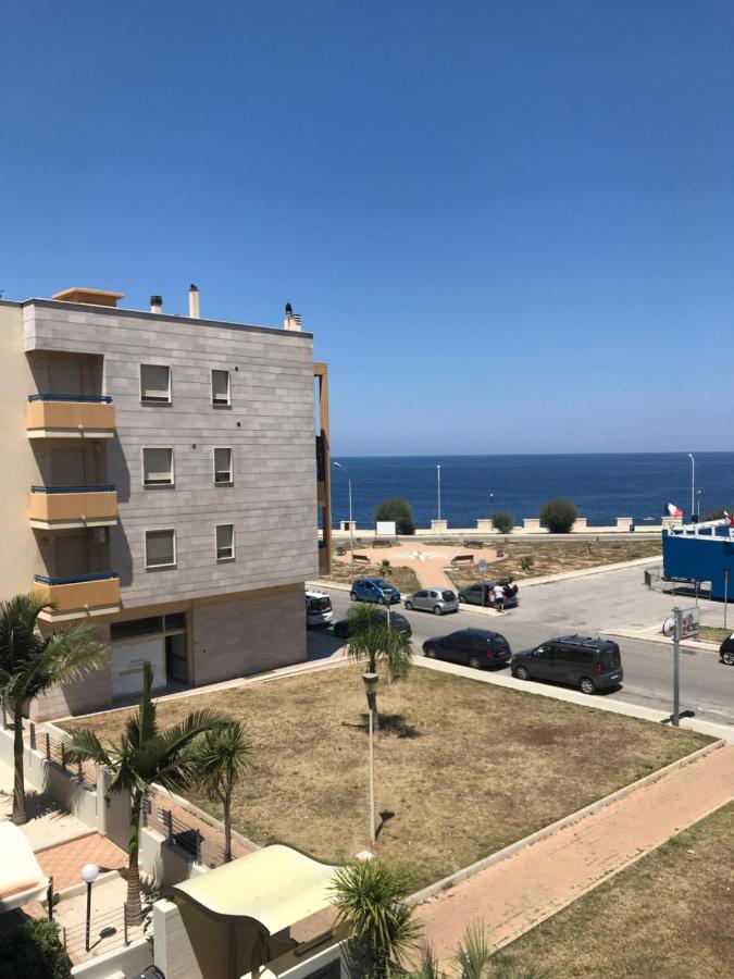 Bed and Breakfast Lo Scoglio Polignano a Mare Exterior foto